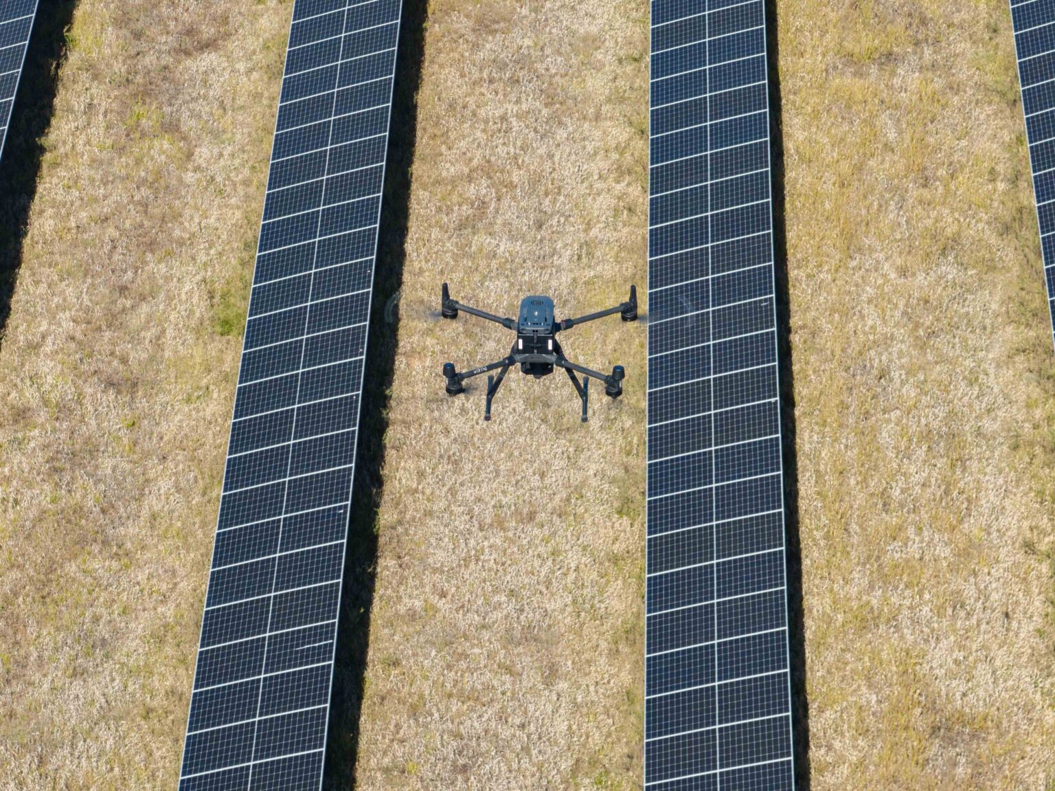 thermal drone solar farm inspection_