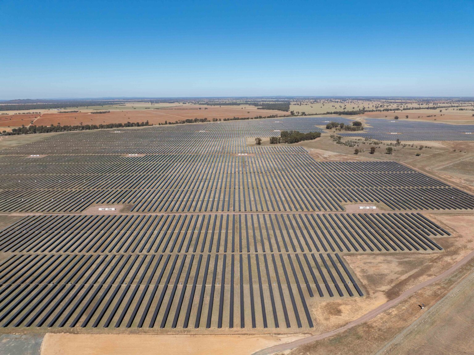 thermal drone solar farm inspection_-4